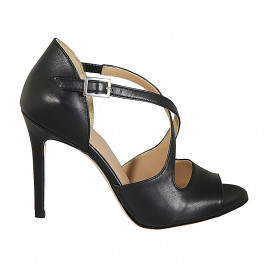 Woman's peep toe open shoe with crossed straps in black leather and stiletto heel 10 - Available sizes:  32, 33, 34, 47