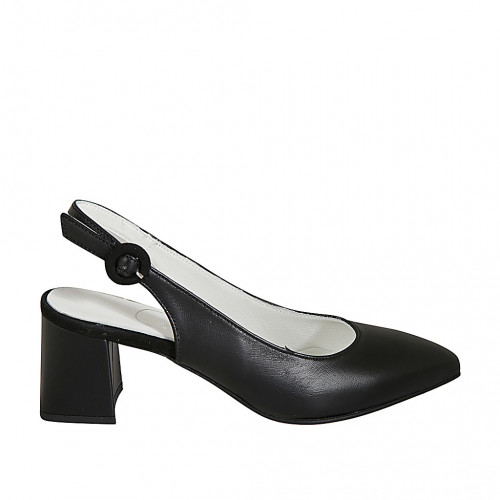 Woman's pointy slingback pump in...