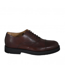 Men's laced Oxford shoe with captoe in brown leather - Available sizes:  38, 46, 47, 48, 49, 50, 51