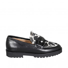 Woman's loafer shoe with accessory in black and spotted leather heel 3 - Available sizes:  32, 42, 43, 46