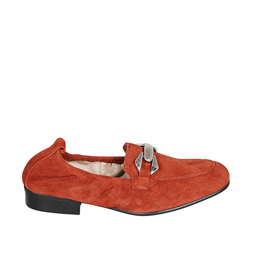 Woman's mocassin in brick red suede...