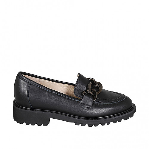 Woman's mocassin with chain in black leather heel 3 - Available sizes:  33, 34, 42, 43, 44, 45, 46