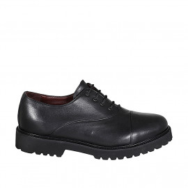 Chaussure richelieu à lacets pour femmes en cuir noir avec bout droit talon 3 - Pointures disponibles:  32, 33, 43, 46