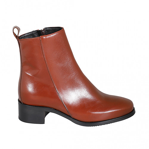 Woman's ankle boot with zipper and squared tip in cognac brown leather heel 4 - Available sizes:  32, 33, 34, 35, 42, 43, 44, 45, 46, 47