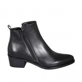 Woman's pointy texan ankle boot with zippers in black leather heel 4 - Available sizes:  44