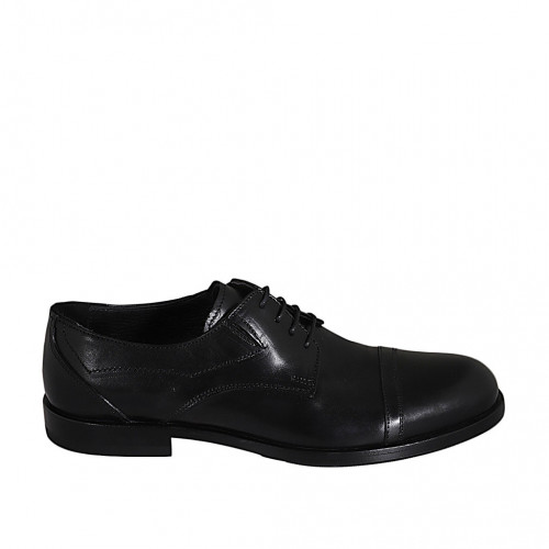 Elegant men's laced derby shoe in black leather with elastics and captoe - Available sizes:  36, 37, 38, 46, 47, 48, 49, 50