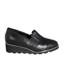 Woman's mocassin with elastic bands, captoe and removable insole in black leather wedge heel 4 - Available sizes:  42, 45