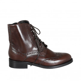 Bottines pour femmes avec lacets, fermeture éclair et bout golf en cuir marron talon 3 - Pointures disponibles:  35, 45, 47