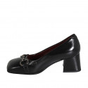 Escarpin pour femmes avec accessoire en cuir verni noir talon 5 - Pointures disponibles:  32, 33, 42, 45