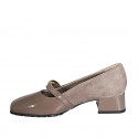 Escarpin Mary Jane pour femmes en daim et cuir verni taupe avec courroie talon 4 - Pointures disponibles:  43, 44, 45