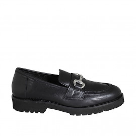 Woman's loafer in black leather with accessory and heel 3 - Available sizes:  32, 33