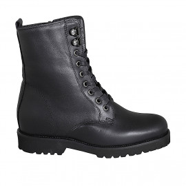 Botin para mujer en piel negra con cremallera y cordones tacon 3 - Tallas disponibles:  33, 35