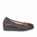 Ballerine avec accessoire pour femmes en cuir marron talon compensé 4 - Pointures disponibles:  32, 34, 42, 43, 44