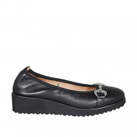 Ballerine avec accessoire pour femmes en cuir noir talon compensé 4 - Pointures disponibles:  32, 33, 42