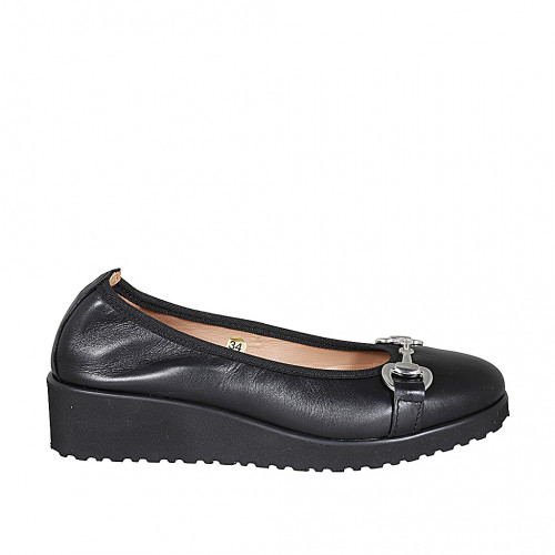 Ballerine avec accessoire pour femmes en cuir noir talon compensé 4 - Pointures disponibles:  32, 33, 34, 42