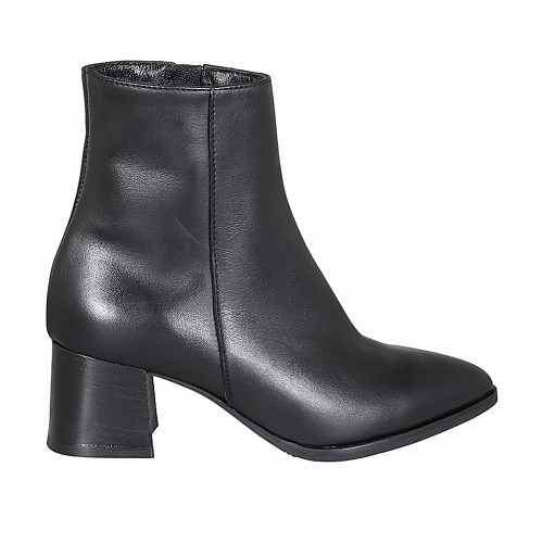 Woman's pointy ankle boot with zipper in black leather heel 5 - Available sizes:  32