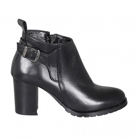 Woman's low ankle boot with buckle and zipper in black leather heel 7 - Available sizes:  35, 44, 45