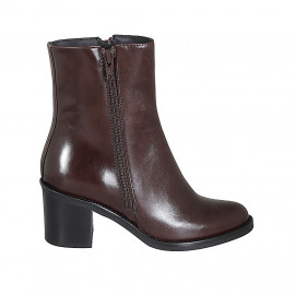 Woman's ankle boot in brown leather with zippers heel 6 - Available sizes:  32, 43