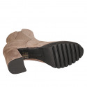 Stivaletto con cerniera ed elastico da donna in camoscio taupe tacco 7 - Misure disponibili: 32, 33, 34, 35, 42, 43, 44, 45