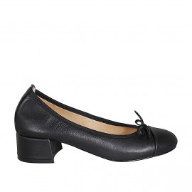 Woman's ballerina shoe with bow and captoe in black leather heel 4 - Available sizes:  32, 33