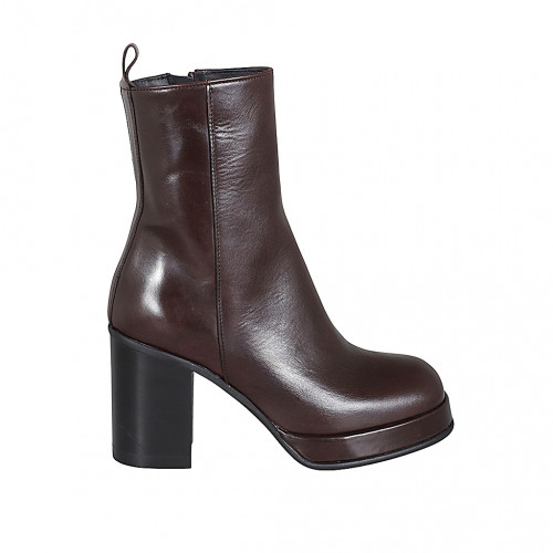 Bottine pour femmes avec fermeture éclair, bout carré et plateforme en cuir marron talon 8 - Pointures disponibles:  42