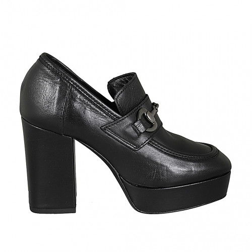 Woman's loafer in black leather with accessory and platform heel 10 - Available sizes:  32, 33