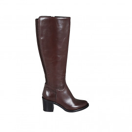 Bota para mujer con cremallera y elastico en piel marron tacon 6 - Tallas disponibles:  42, 43