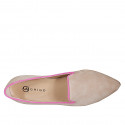 Mocassino da donna in camoscio beige con bordini fucsia tacco 1 - Misure disponibili: 33, 34, 35, 42, 43, 44, 45