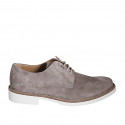 Scarpa derby stringata da uomo in camoscio color taupe - Misure disponibili: 36, 37, 38, 46, 47, 48, 49, 50, 51