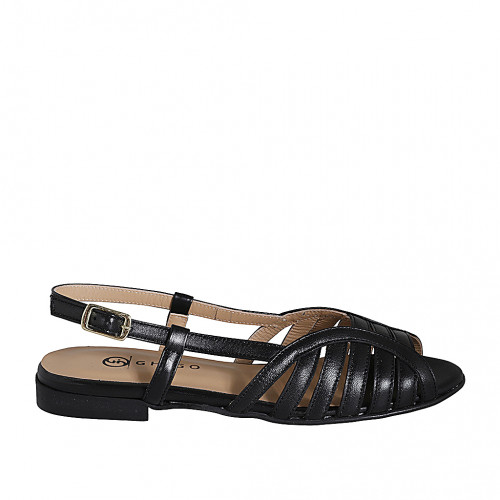 Woman's sandal in black leather heel 2