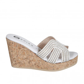 Sabot da donna in tessuto corda bianco con strass, plateau e zeppa 9 - Misure disponibili: 32, 33, 34, 35