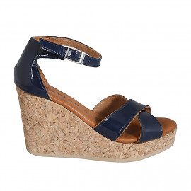 Woman's open shoe with strap and platform in blue patent leather wedge heel 9 - Available sizes:  32, 33, 34, 35