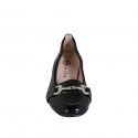 Mocasín para mujer con accesorio en charol negro tacon 2 - Tallas disponibles:  32, 33, 34, 35, 42, 43, 44, 45