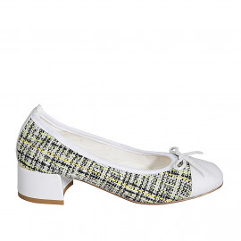 Ballerine avec noeud et bout droit pour femmes en cuir blanc et tissu multicouleur talon 4 - Pointures disponibles:  32, 35, 42, 43, 44, 45