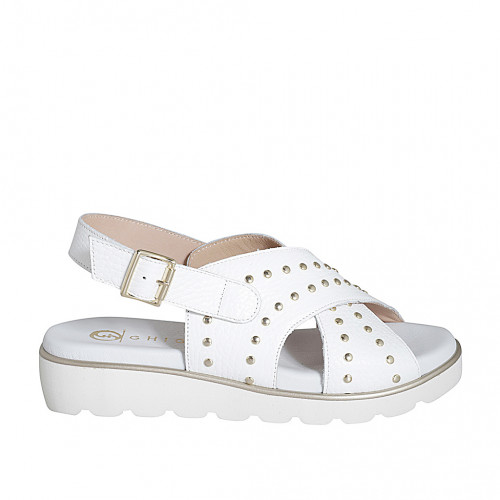 Sandale pour femmes en cuir blanc avec goujons talon compensé 3 - Pointures disponibles:  32, 33, 34, 35, 42, 43, 44, 45