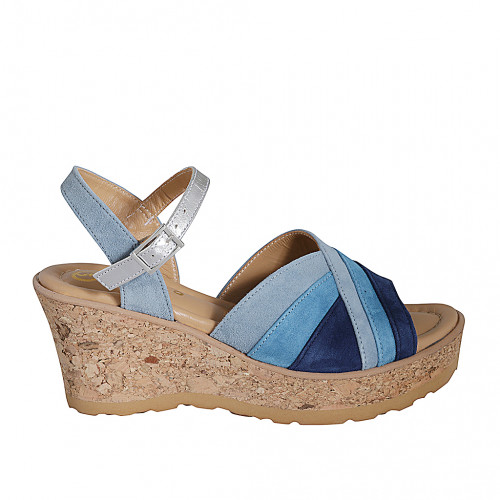 Sandalo da donna in camoscio blu, bluette e avio e pelle laminata argento con cinturino, plateau e zeppa 7 - Misure disponibili: 31, 32, 33, 34, 35, 42, 43, 44