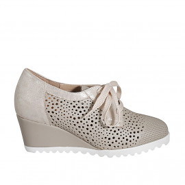 Woman's laced shoe in beige pierced leather and platinum laminated suede with removable insole wedge heel 6 - Available sizes:  32, 33, 34, 35, 43, 44, 45