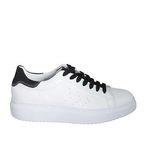 Zapato para mujer con cordones y plantilla extraible en piel blanca y brillante negra cuña 4 - Tallas disponibles:  42, 43, 44, 45, 46