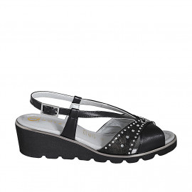 Sandalo da donna in pelle e camoscio stampato laminato nero con strass e zeppa 4 - Misure disponibili: 32, 33, 34, 35, 42, 43, 44, 45