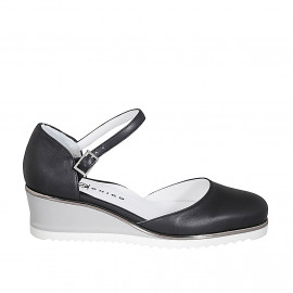 Chaussure ouverte pour femmes avec courroie en cuir noir talon compensé 5 - Pointures disponibles:  32, 33, 34, 35, 42, 43, 44