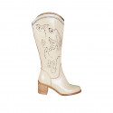 Bottes pour femmes avec demi fermeture éclair en cuir et cuir perforé beige talon 6 - Pointures disponibles:  32, 33, 34, 35, 42, 43, 44, 45, 46, 47