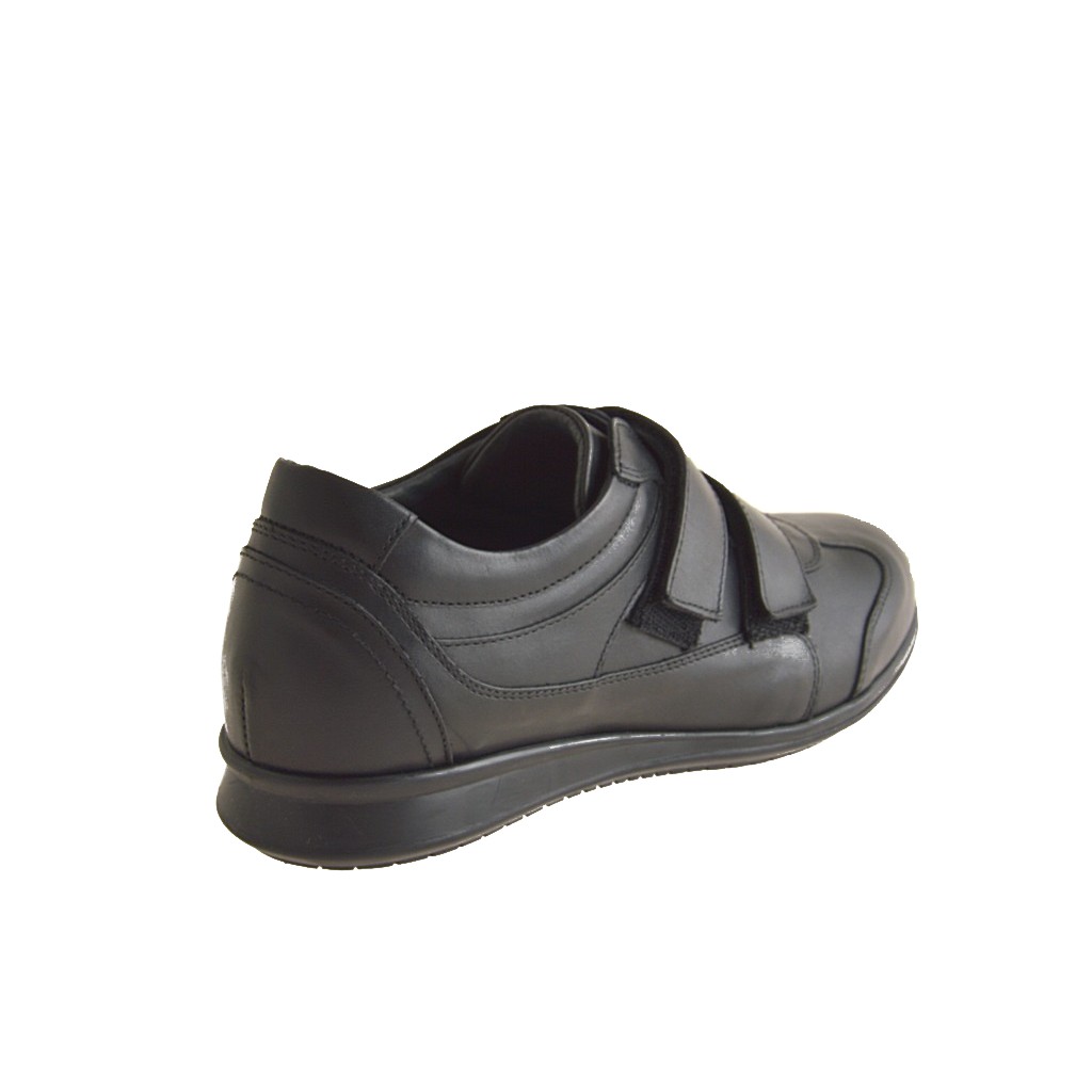 mens leather shoes with velcro straps