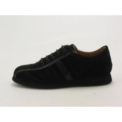 Men's sportshoe with laces in black suede - Available sizes:  36