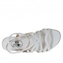 Sandale pour femmes avec courroie et bandes en cuir blanc talon 1 - Pointures disponibles:  32