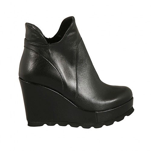 wedge ankle boots