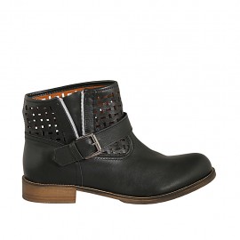 Woman's low ankle boot with buckle and zipper in black leather and pierced leather heel 3 - Available sizes:  32