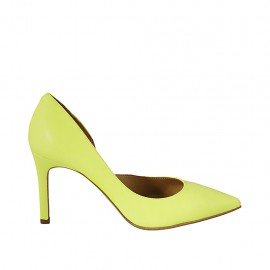 Escarpin pour femmes à côté ouvert en cuir jaune fluorescent talon 8 - Pointures disponibles:  42