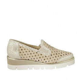 Woman's mocassin with elastic bands in beige pierced and platinum laminated suede wedge heel 4 - Available sizes:  42, 45