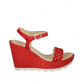 Sandale pour femmes avec courroie et plateforme en daim rouge talon comepensé 9 - Pointures disponibles:  44