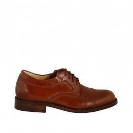 Chaussure derby à lacets pour hommes avec bout droit en cuir brun clair - Pointures disponibles:  49